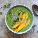 green-smoothie-bowl-1